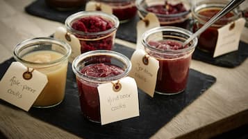 Colazione a buffet inclusa, servita tutte le mattine