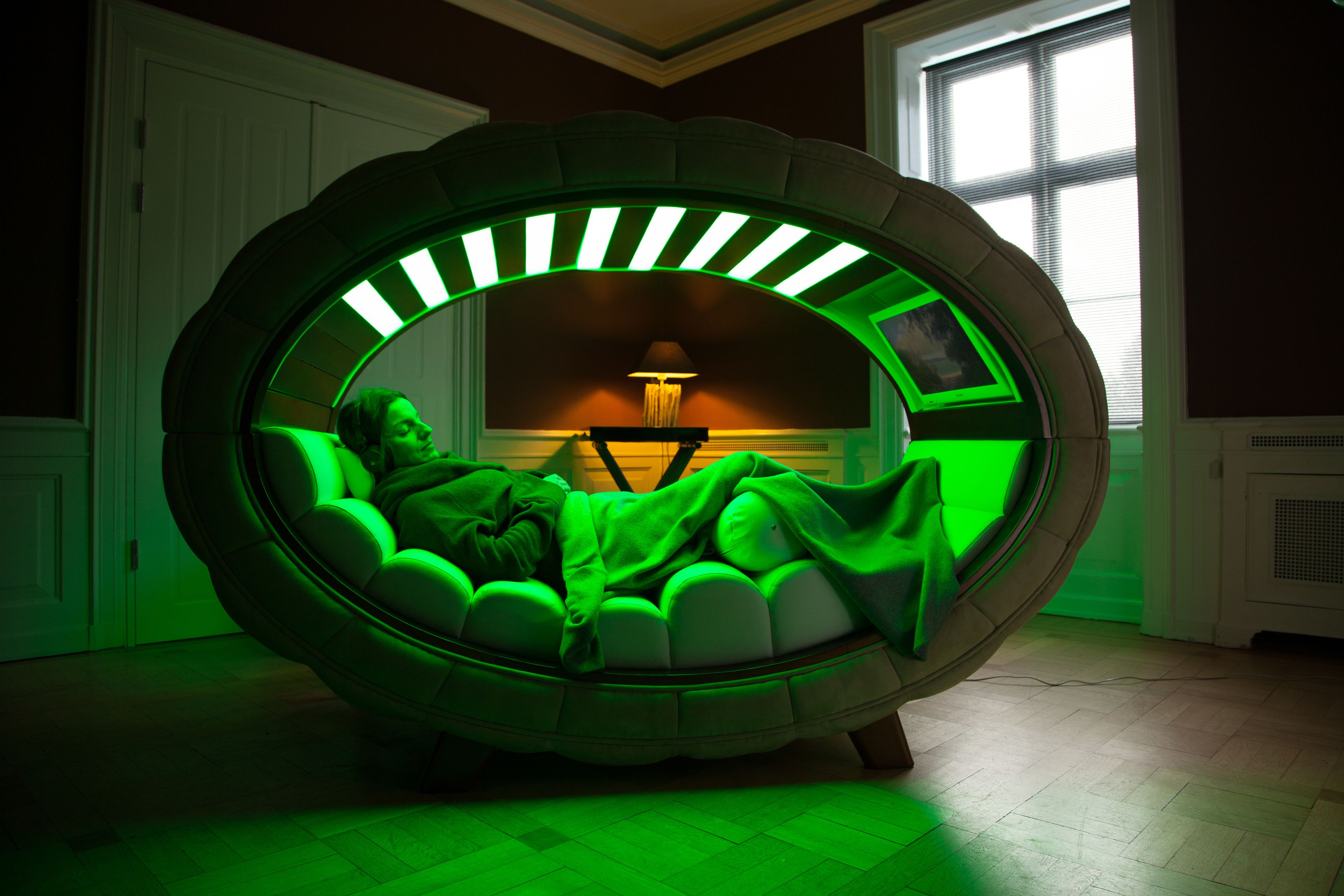 couples treatment room(s), sauna, hot tub, steam room, body treatments