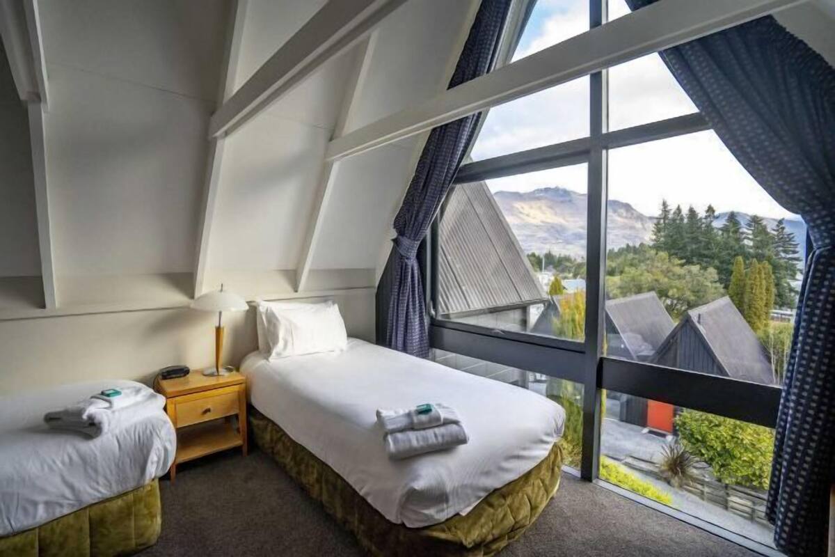 Blackout curtains, iron/ironing board, free cots/infant beds, free WiFi