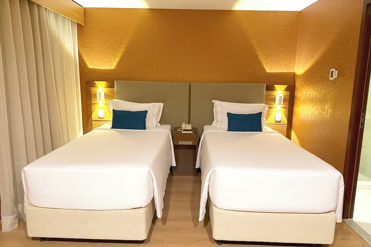 Prime Superior Twin | Hypo-allergenic bedding, minibar, in-room safe, laptop workspace