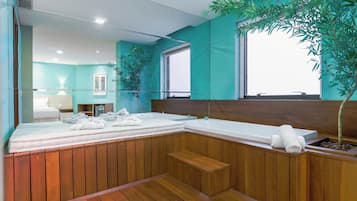 Bañera profunda