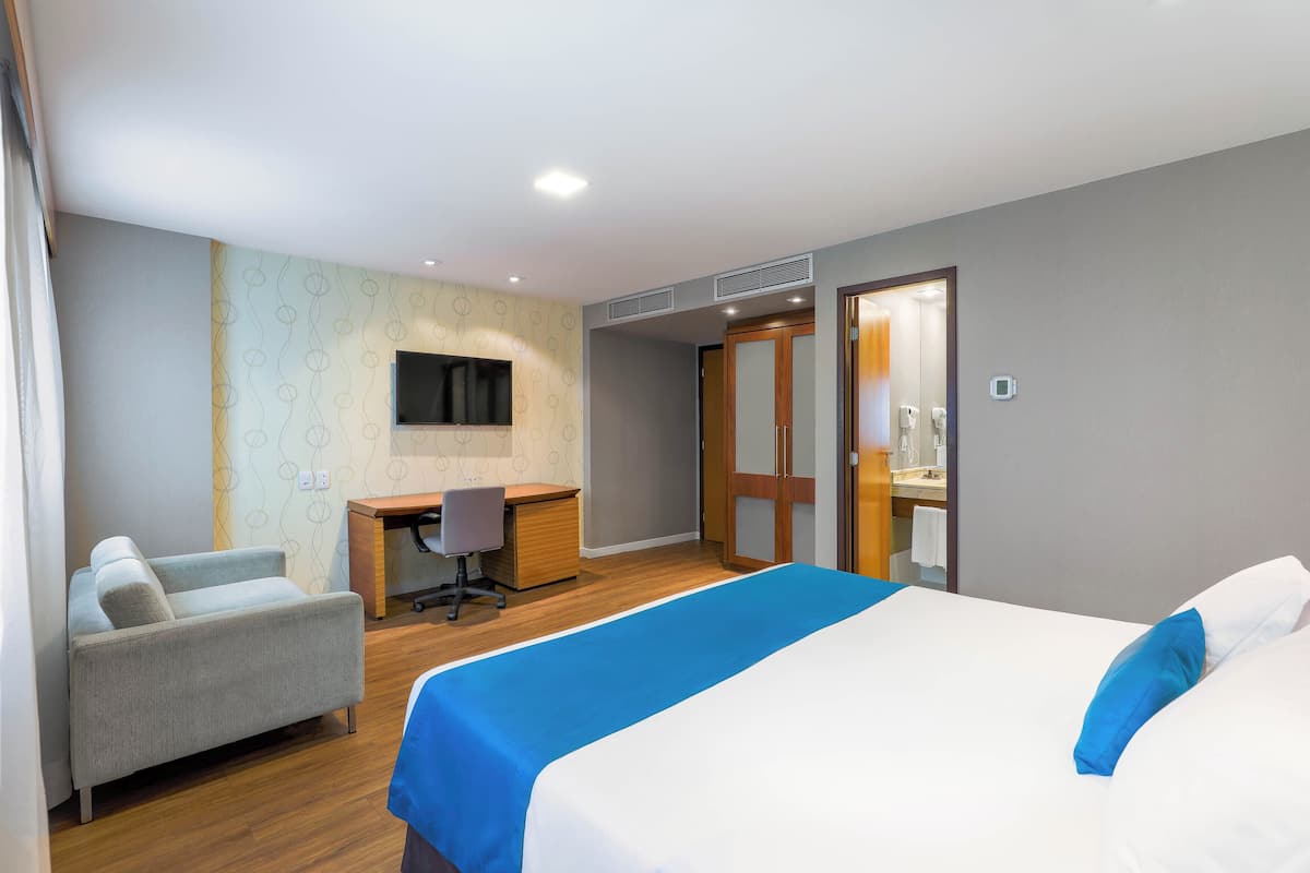 Ropa de cama hipoalergénica y minibar