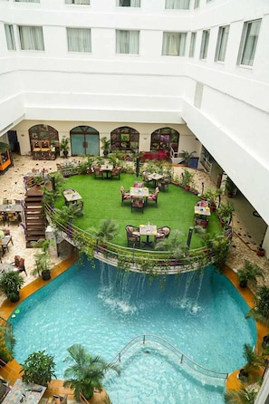 Piscine extérieure