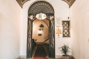 Entrada de la propiedad