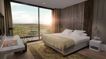 Premium bedding, minibar, in-room safe, desk