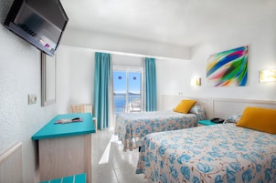 In-room safe, desk, WiFi (free), bed sheets