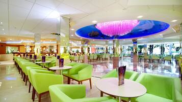 Con vistas a la piscina