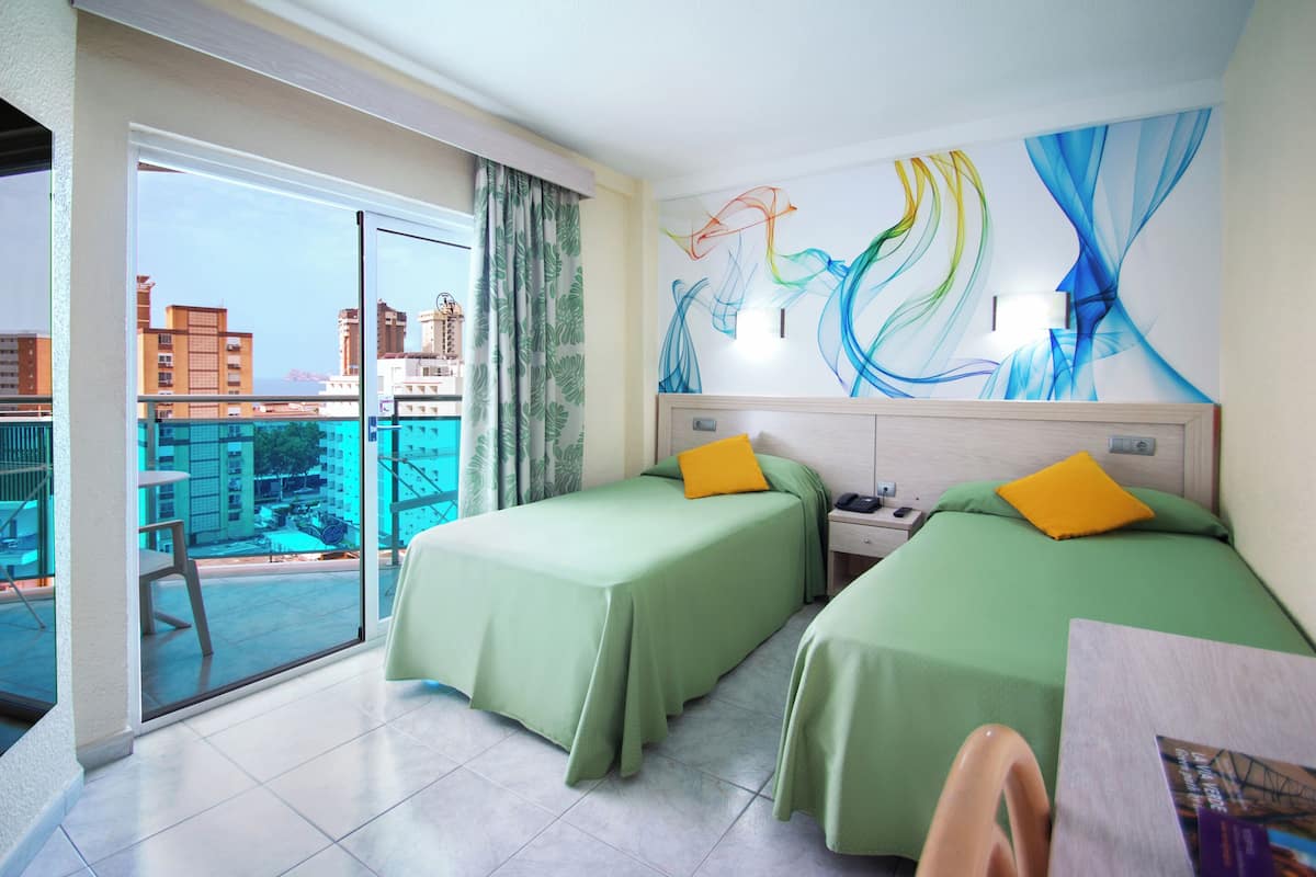 In-room safe, desk, iron/ironing board, free WiFi