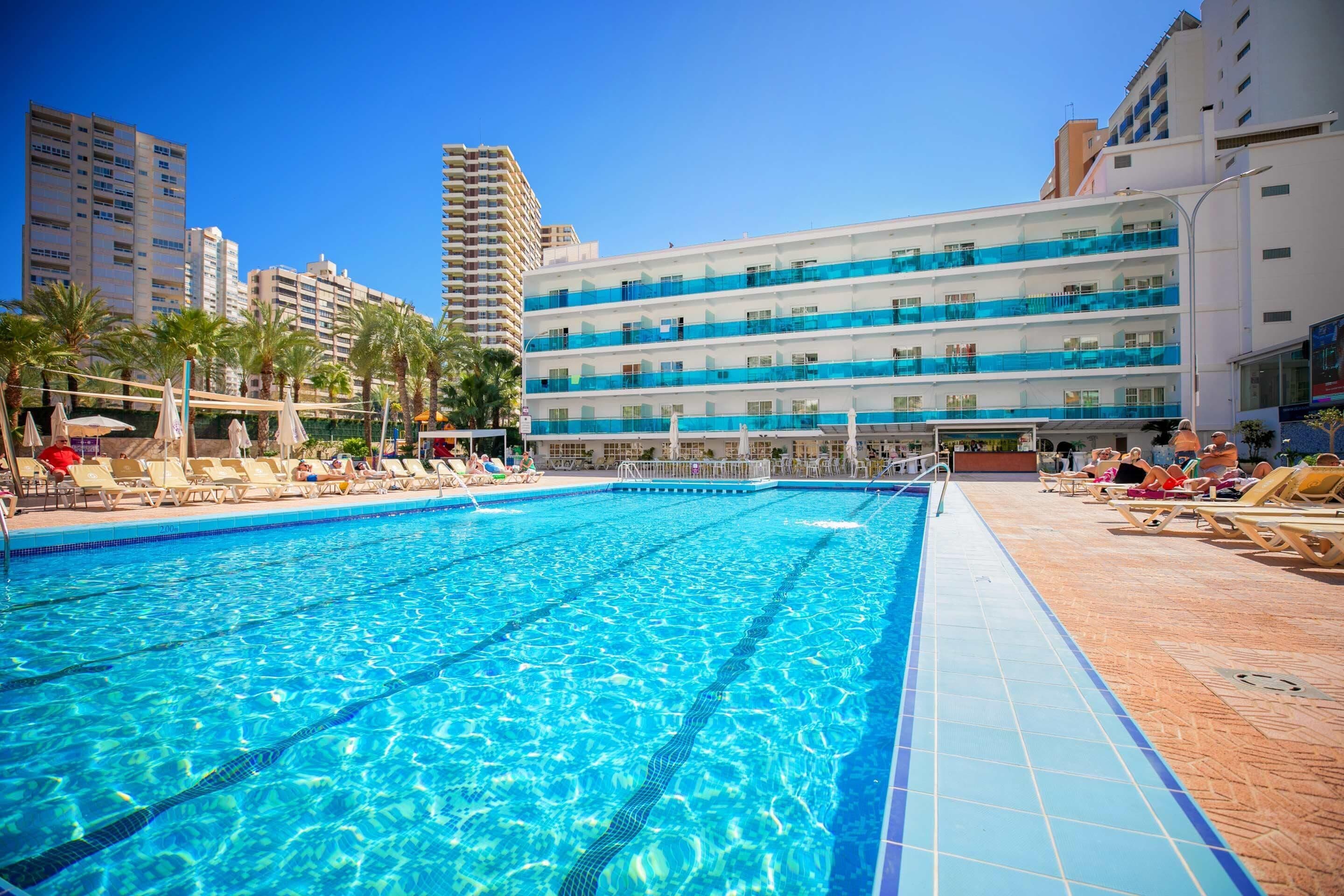 Outdoor pool, sun loungers