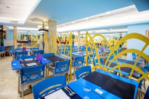 Se sirven desayunos, comidas y cenas