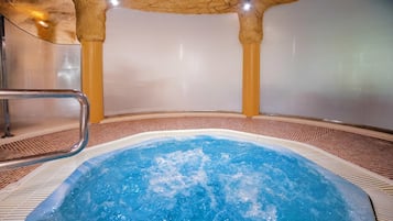 Körperbehandlungen, Aromatherapie, Ganzkörperwickelbehandlung