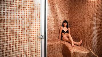 Kroppsbehandlinger, aromaterapi, kroppsinnpakning og kroppsskrubb