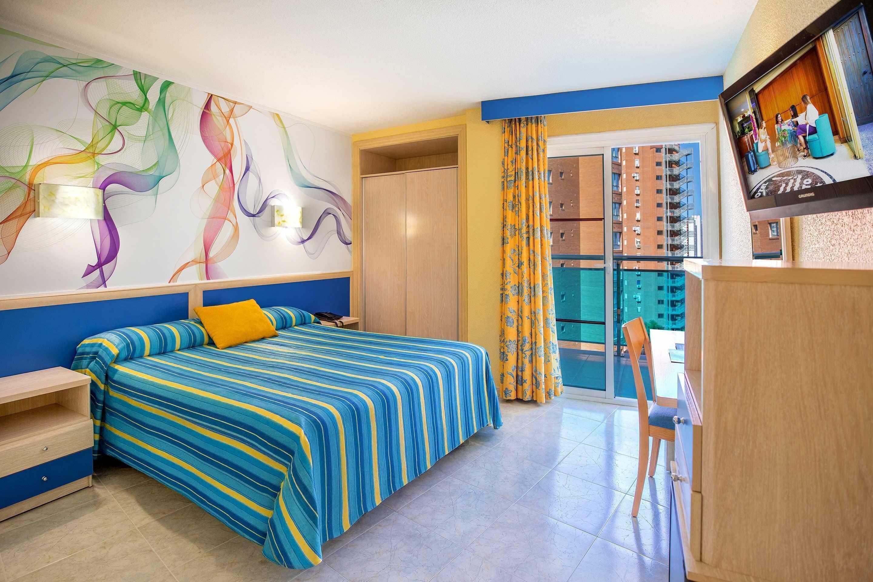 In-room safe, desk, soundproofing, cots/infant beds