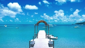 Dock - Tamarind Beach Hotel & Yacht Club (Canouan Island)