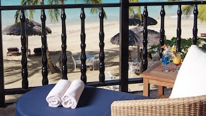 Suite, 1 King Bed, Beachfront | Balcony - Tamarind Beach Hotel & Yacht Club (Canouan Island)