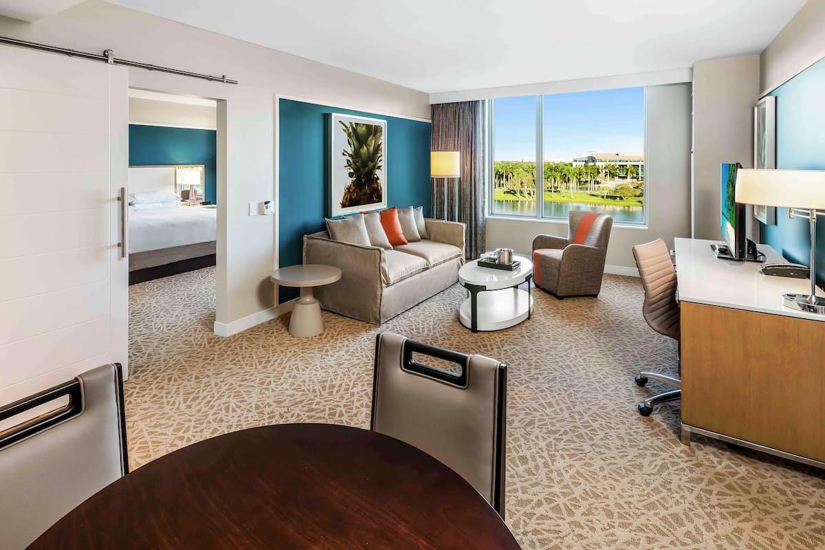Studio Suite, 1 King Bed, Lake View | In-room safe, desk, laptop workspace, blackout drapes