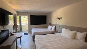 Room, 2 Queen Beds