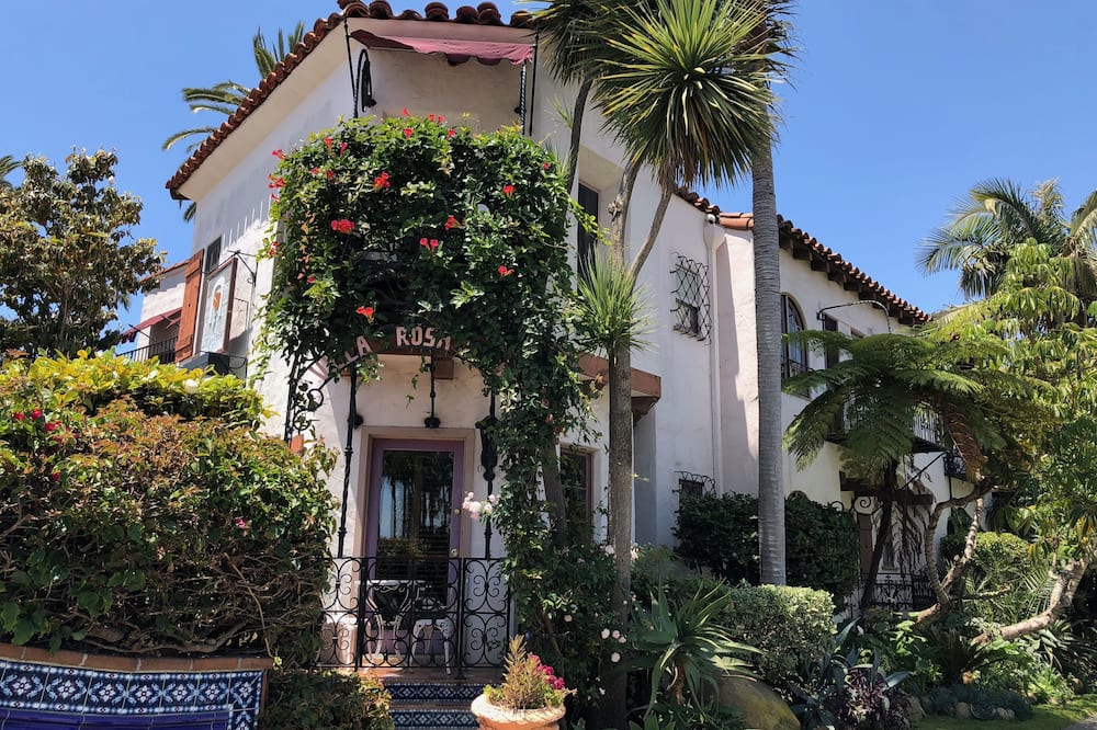 Villa Rosa Inn