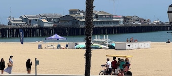 Ala Mar by the Sea