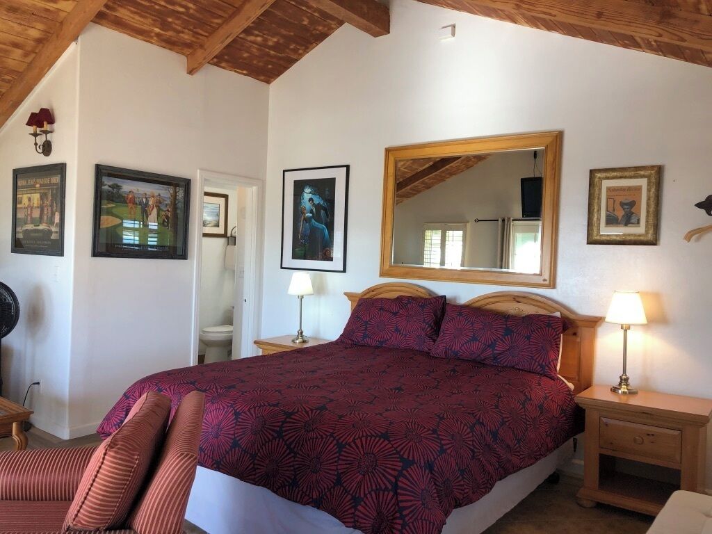 Habitación, 1 cama King size, vista al océano | Sábanas de algodón egipcio y ropa de cama de alta calidad 