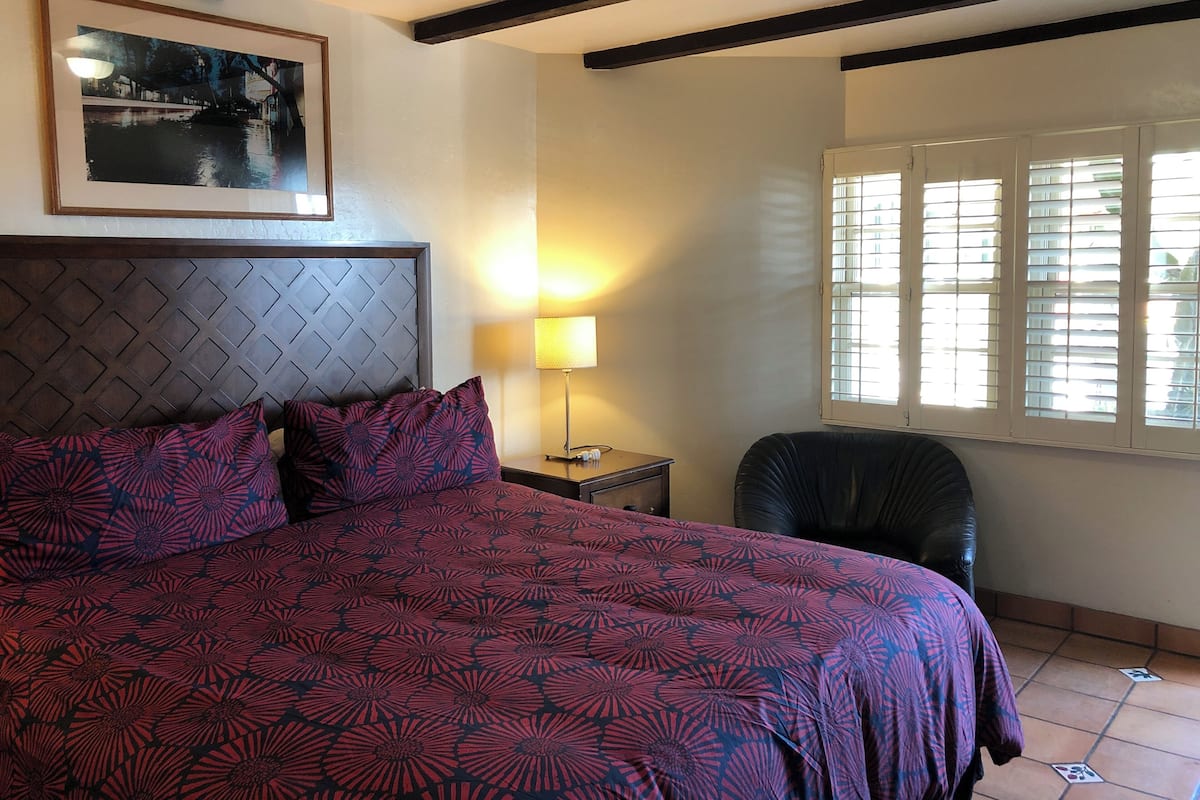 Habitación, 1 cama King size | Vista desde la habitación