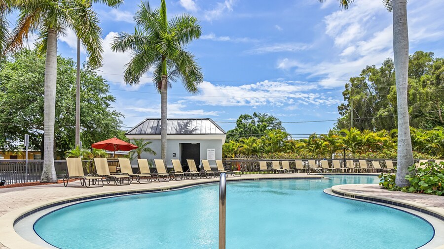 Holiday Inn St. Petersburg West by IHG