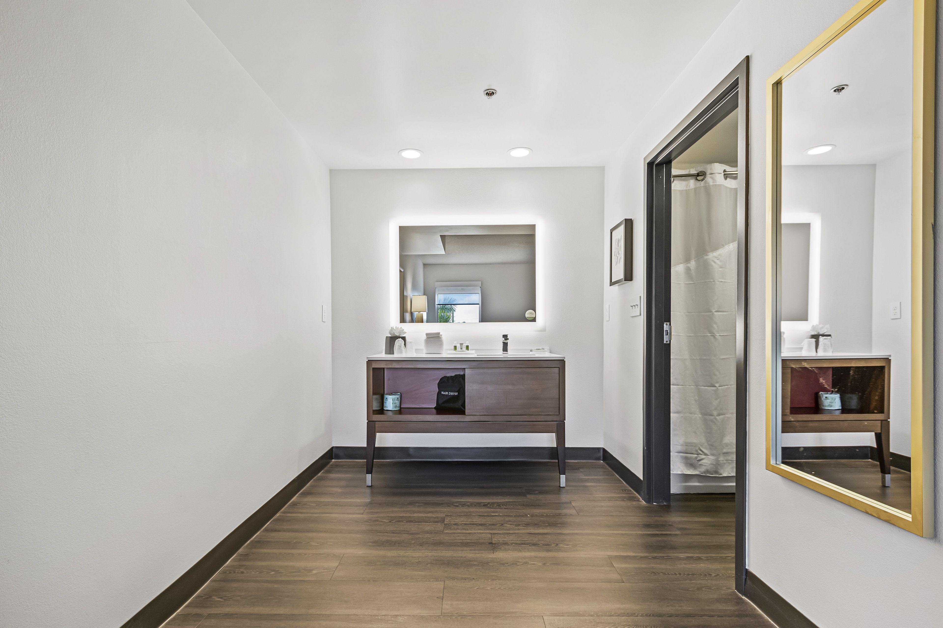 suite, 1 king bed (additional living area) | 1 bedroom, premium bedding, pillow-top beds, in-room safe