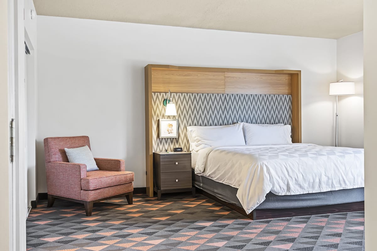 Suite, 1 très grand lit (Additional Living Area) | Literie de qualité supérieure, surmatelas