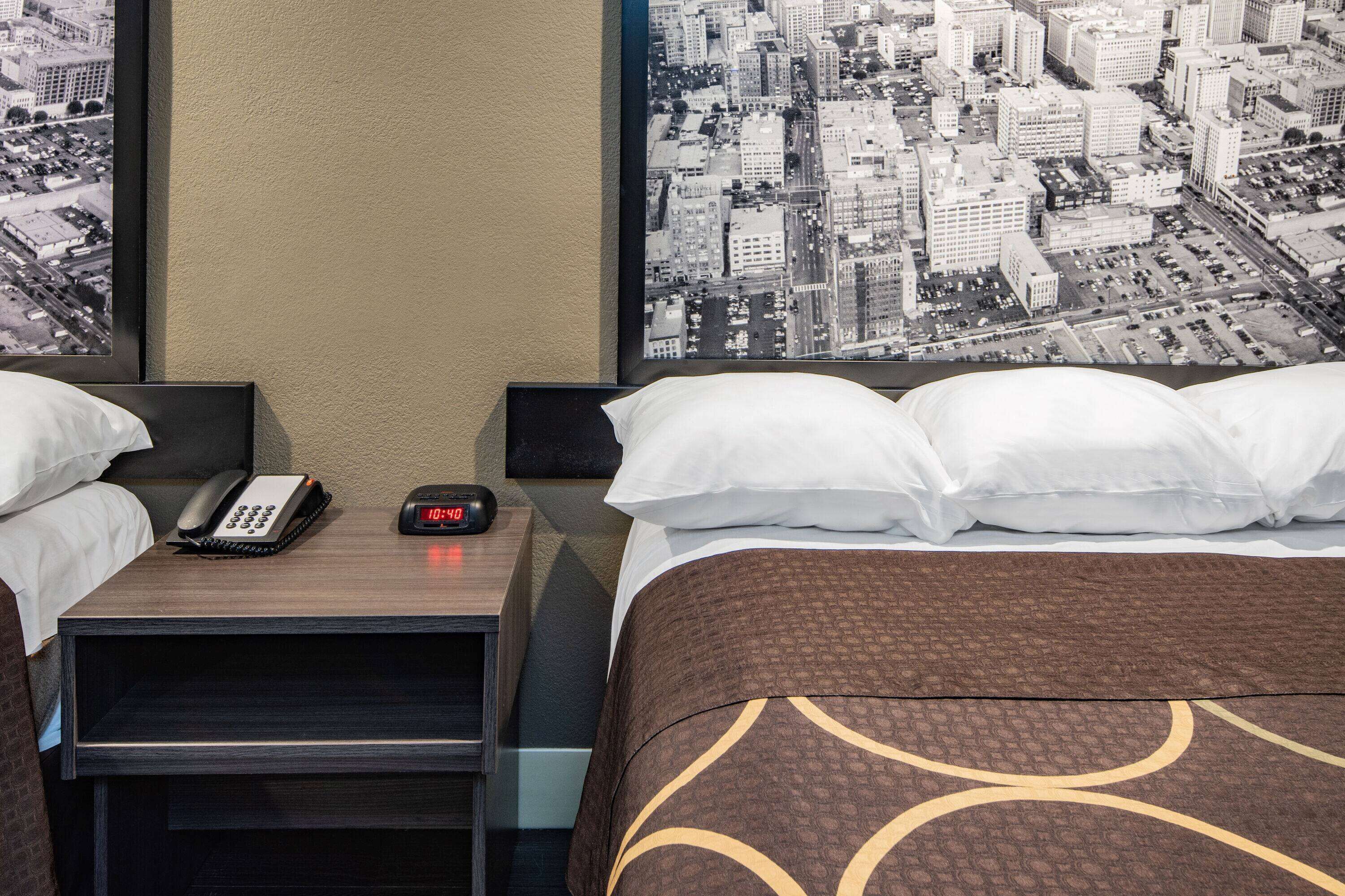 Foto - Super 8 by Wyndham North Hollywood