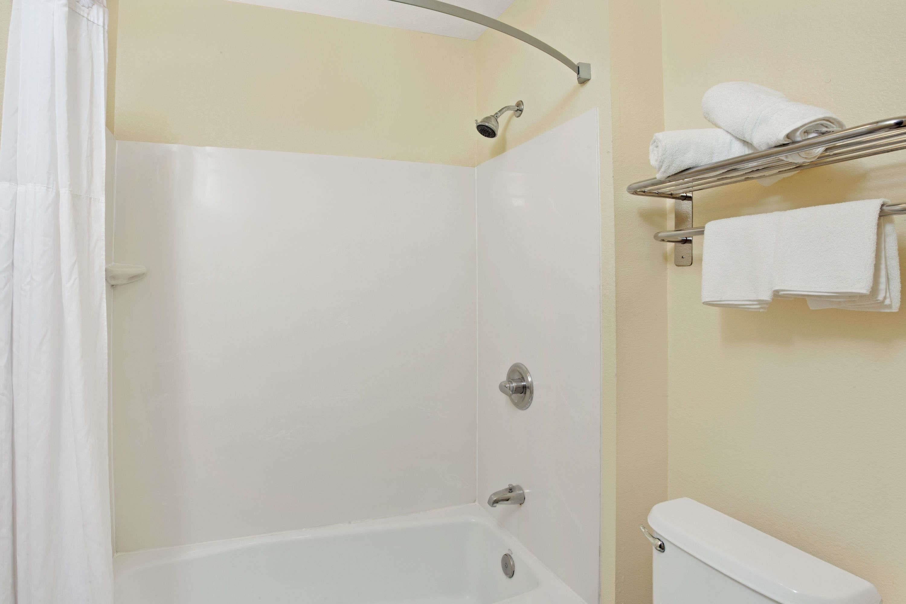 Foto - Super 8 by Wyndham North Hollywood