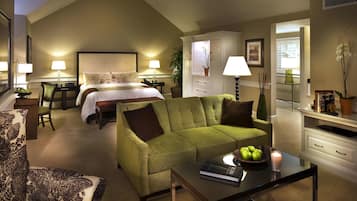 Suite (Epiphany) | Interior