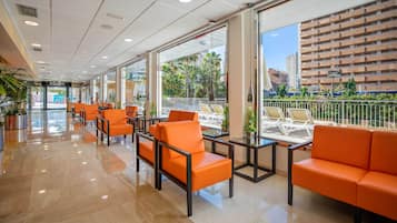 Sala de estar en el lobby