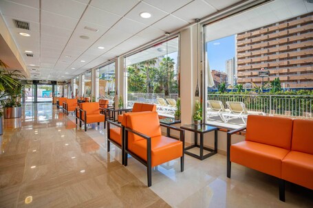 Sala de estar en el lobby