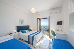 Quadruple Room, Sea View | Minibar, desk, travel crib, free WiFi - Hotel Villa Bellavista (Praiano)