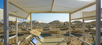 Hotel Dasamo - Dada Hotels