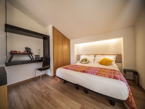 In-room safe, desk, soundproofing, free WiFi - Hotel Villa Lalla (Rimini)