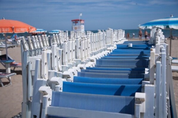 Una playa cerca