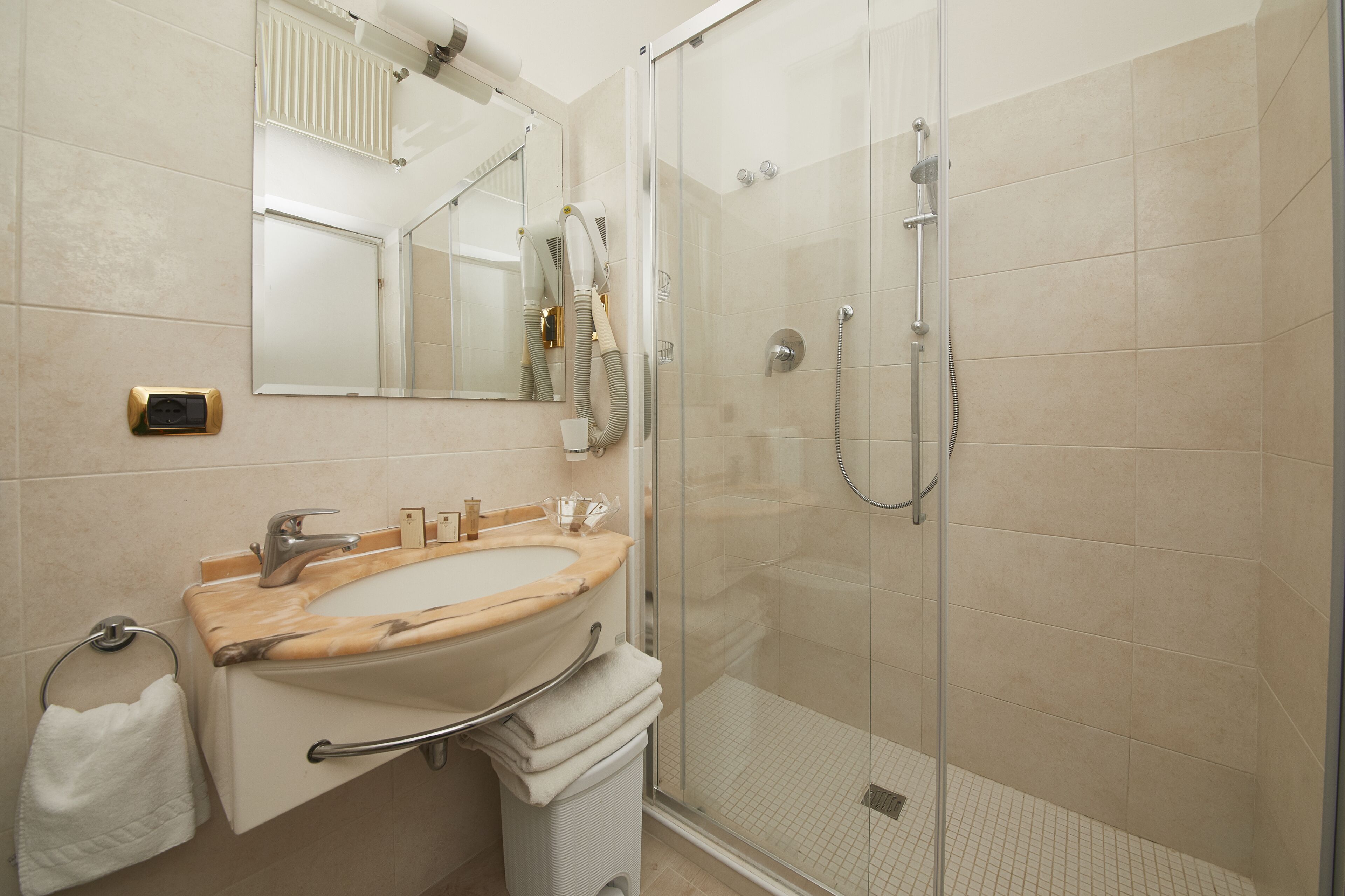 Foto - Hotel Vienna Ostenda e Ristorante il Danubio