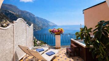 Chambre Premium Double ou avec lits jumeaux, 1 chambre, non-fumeurs, vue mer | Draps italiens Frette, literie de qualité supérieure