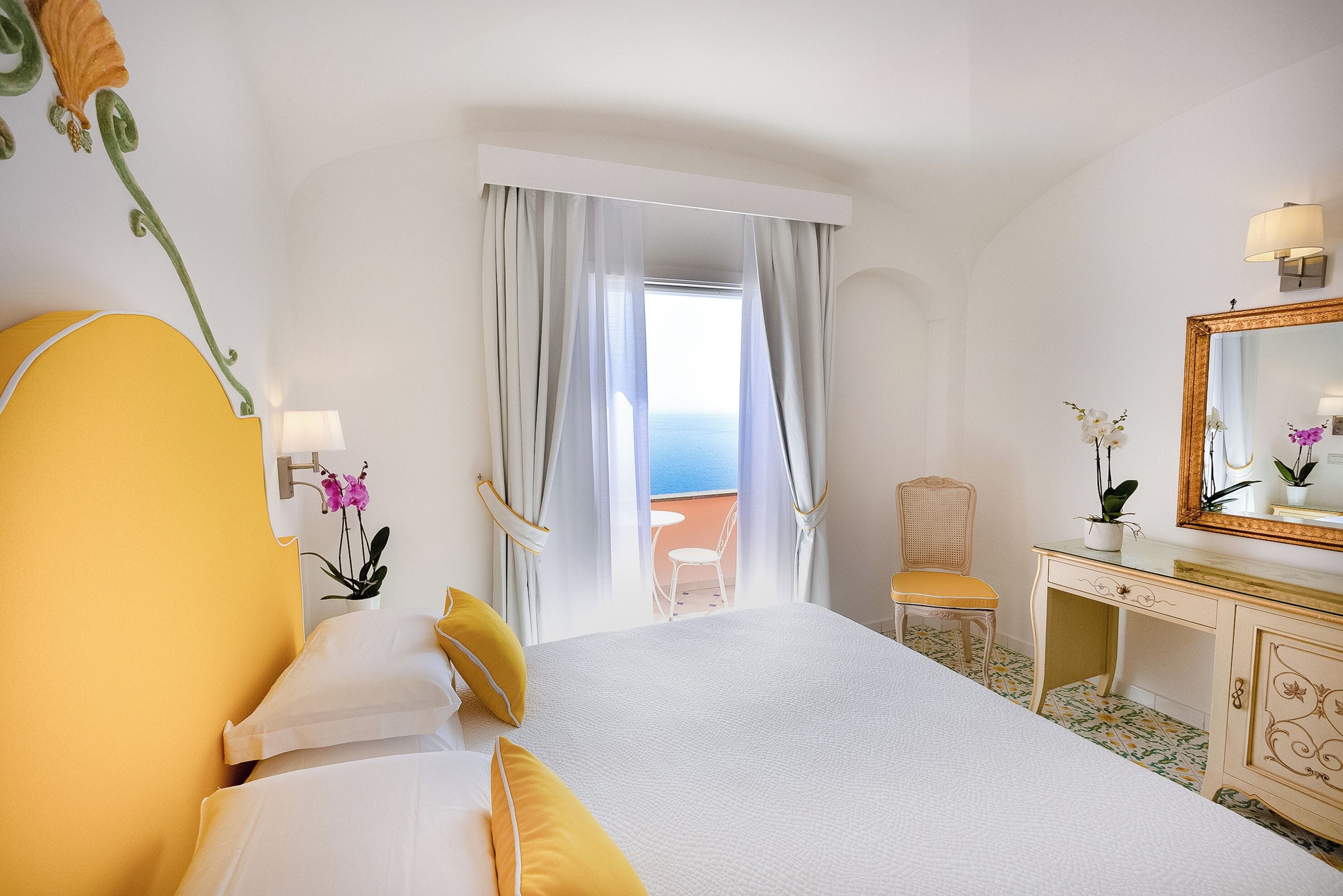 Superior-Doppel- oder -Zweibettzimmer, Balkon, Meerblick | Italienische Bettbezüge von Frette, hochwertige Bettwaren