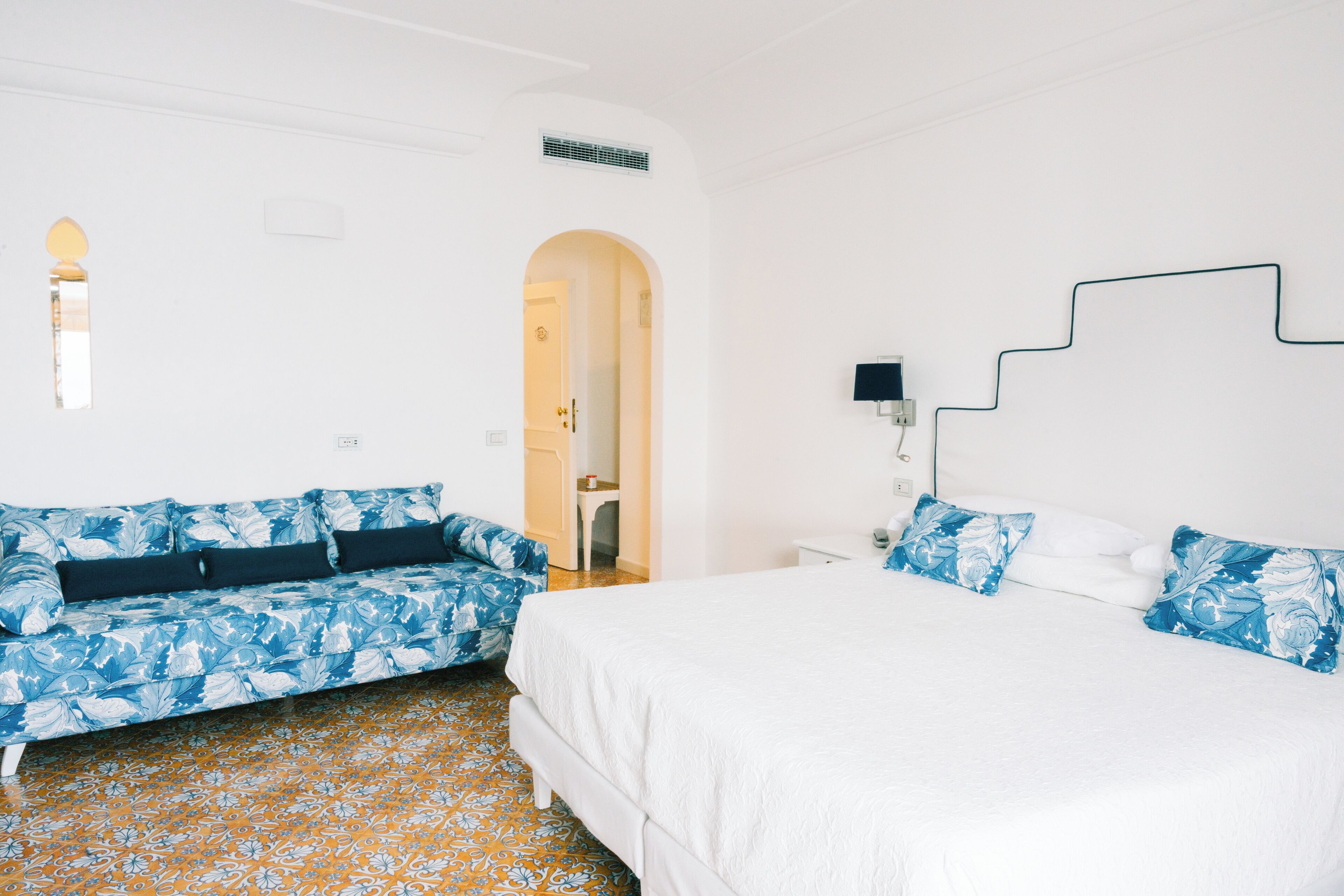 Superior-Vierbettzimmer, 1 Schlafzimmer, Meerblick | Italienische Bettbezüge von Frette, hochwertige Bettwaren