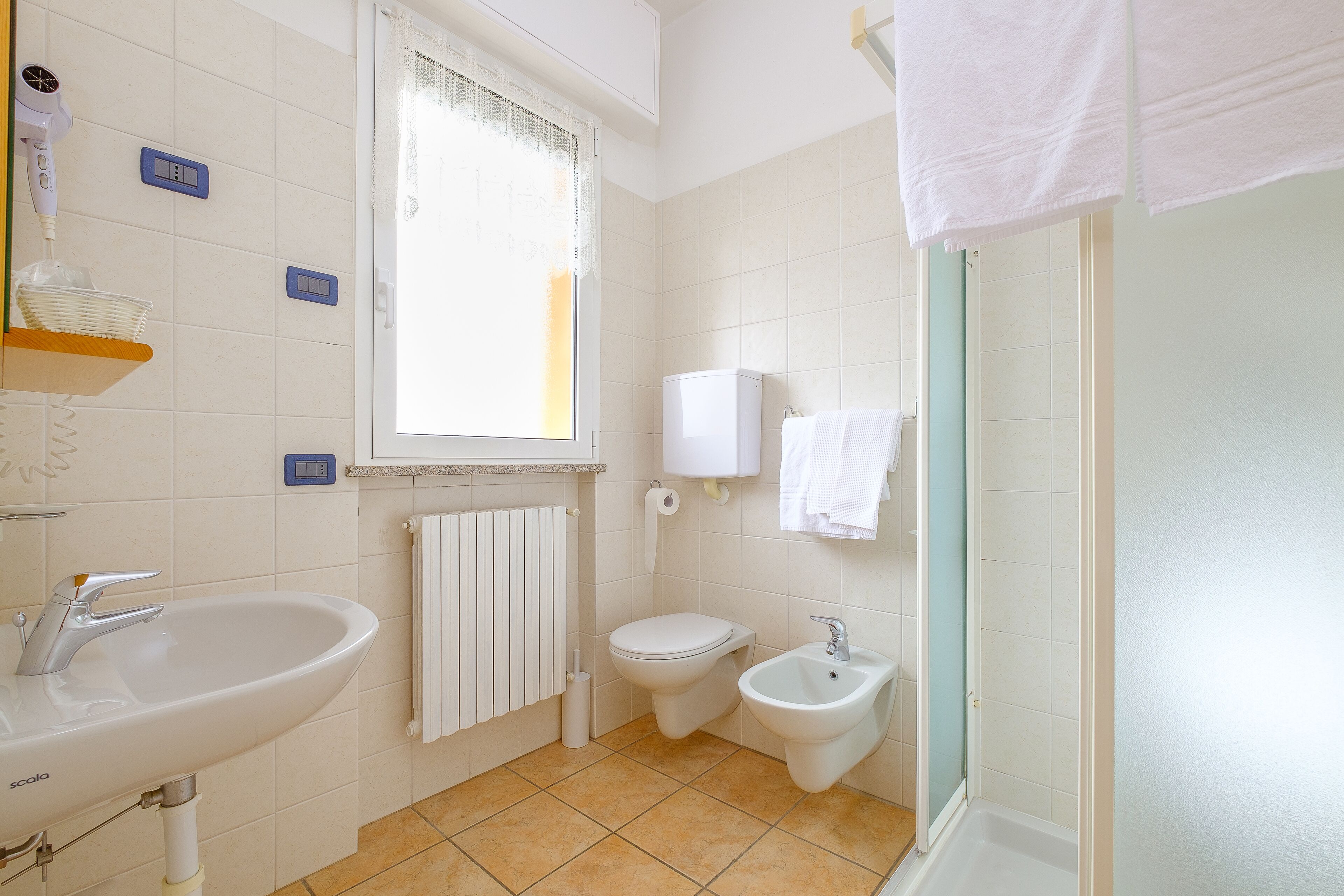 shower, free toiletries, hair dryer, bathrobes