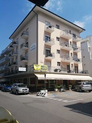 Front of property - Hotel San Marco (Jesolo)