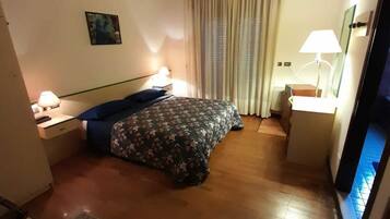 1 habitación, ropa de cama de alta calidad y edredón