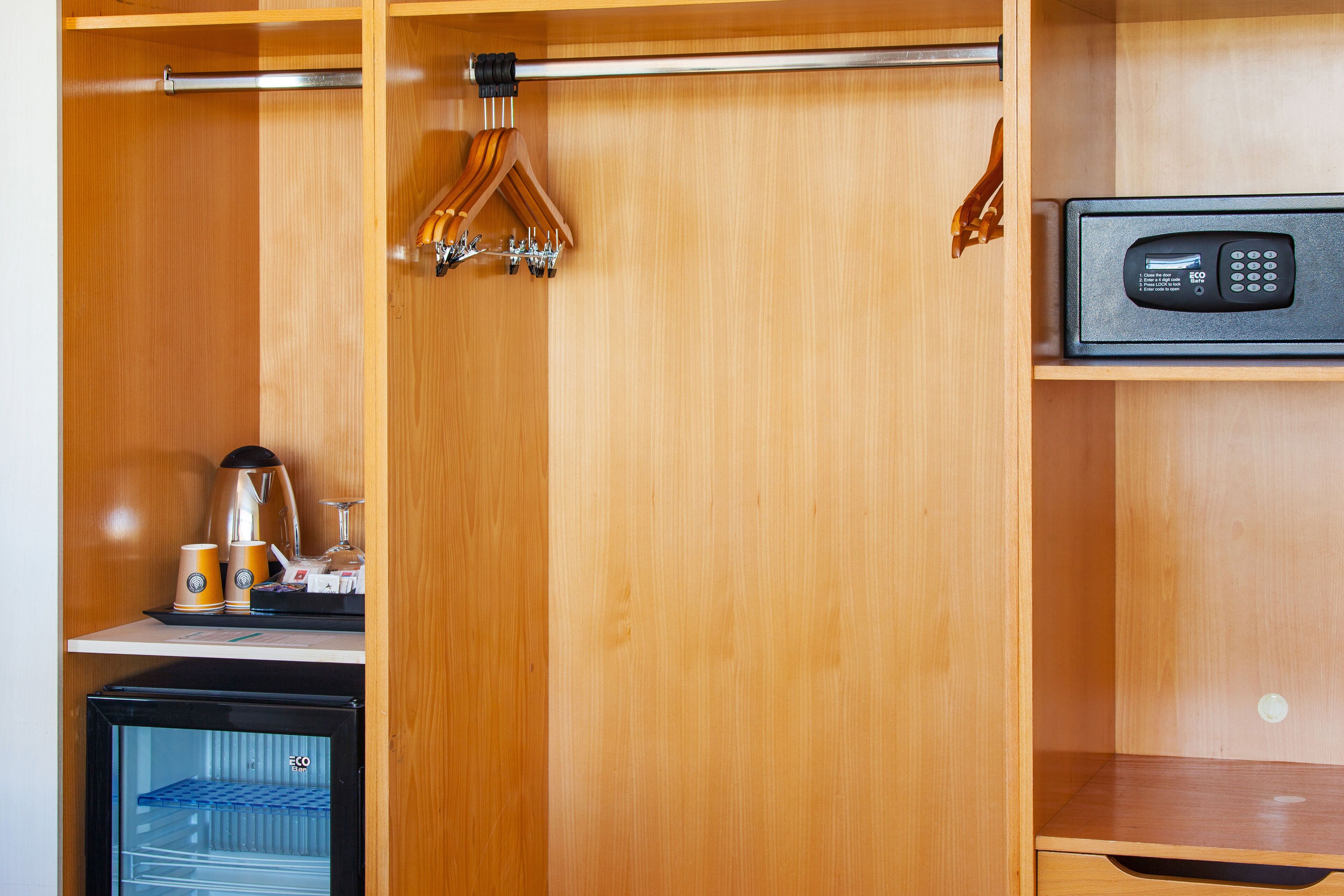 1 bedroom, blackout curtains, free wifi, bed sheets