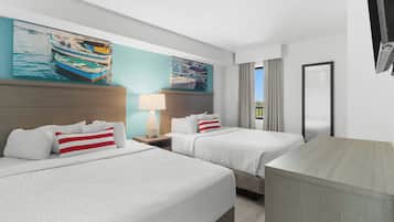 Pinnacle Oceanfront Queen Efficiency | In-room safe, individually furnished, blackout drapes