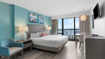 Pinnacle Oceanfront Deluxe King Efficiency Accessible | In-room safe, individually furnished, blackout curtains