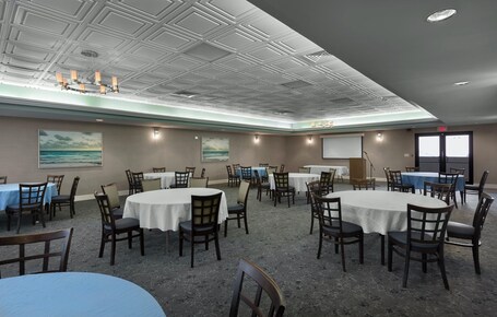 Compass Cove Resort - Image 114