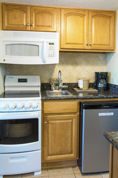 Compass Cove Resort - Image 106