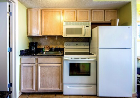 Compass Cove Resort - Image 107